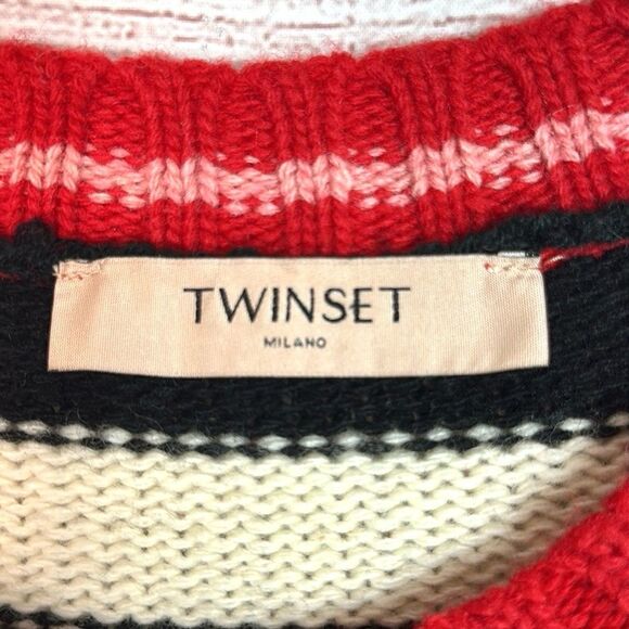 Twinset Milano Striped Boxy Sweater
Floral Embroidery Oversized Wool size XS - Picture 10 of 13